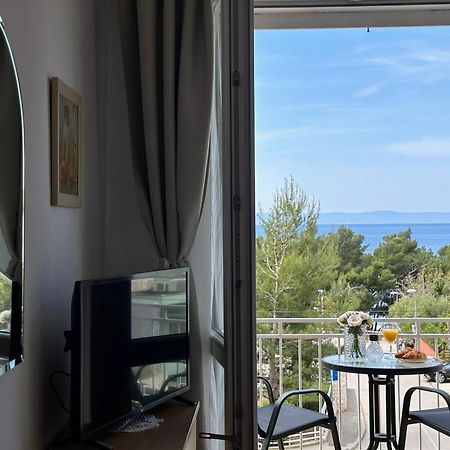 Spacious Family Apartment Near The Beach มาคาร์สกา ภายนอก รูปภาพ